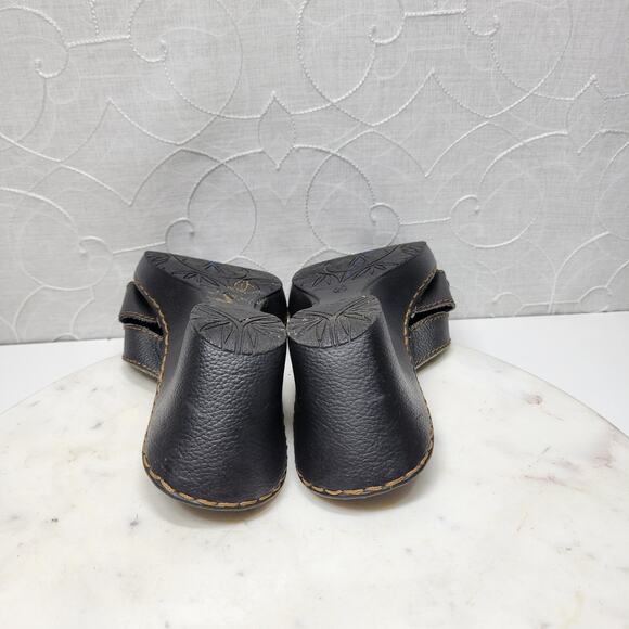 Merona Leather Wedge Sandals Womens 8 Black Stitching Slip on Mules Slides Y2k - Picture 7 of 15